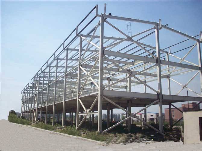 江山网架加工之眼跳岩对管桁架的影响
